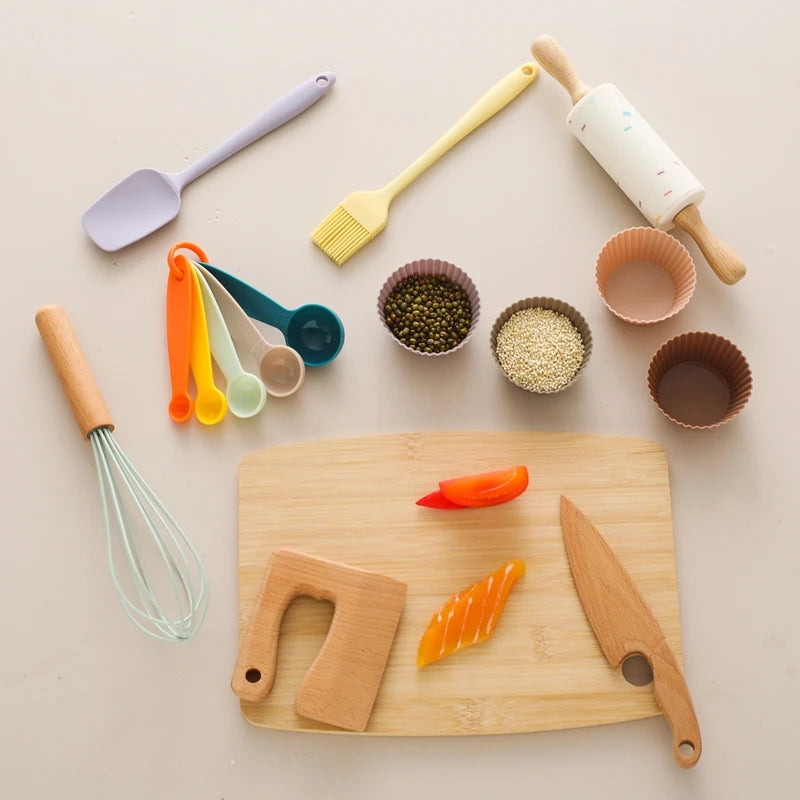 Little Chef's Kitchen Set